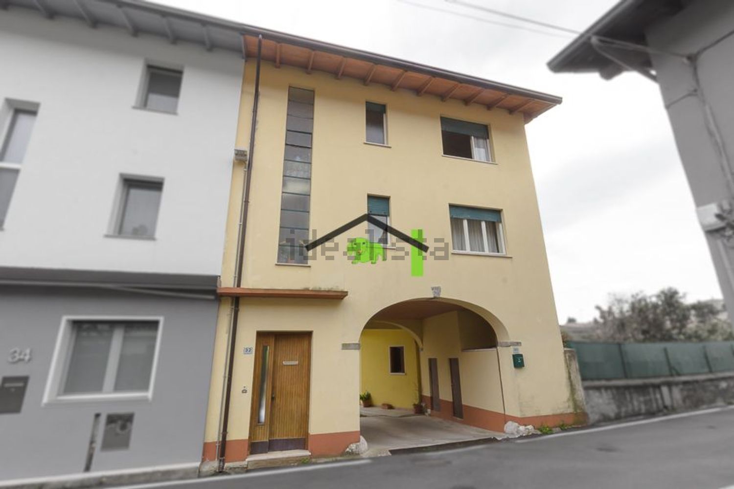 casa indipendente in vendita a Maniago