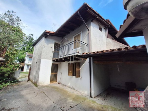 casa indipendente in vendita a Maniago