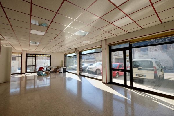 negozio in vendita a Maniago