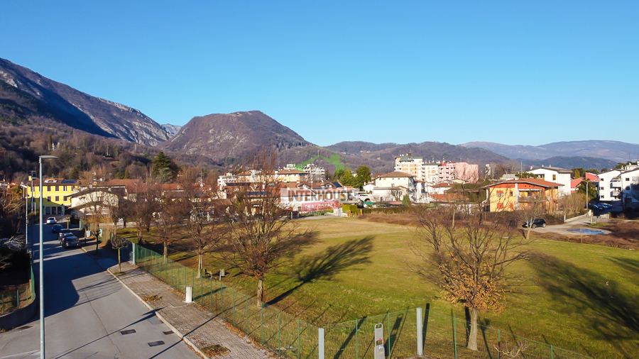 terreno edificabile in vendita a Maniago