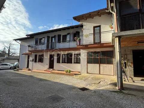 casa indipendente in vendita a Maniago