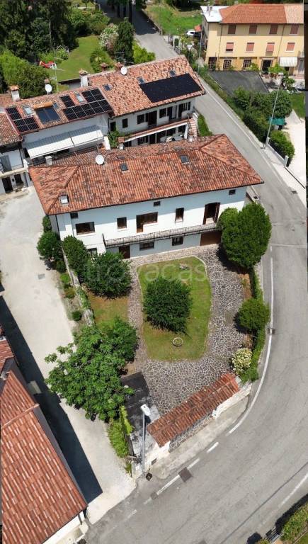 casa indipendente in vendita a Maniago