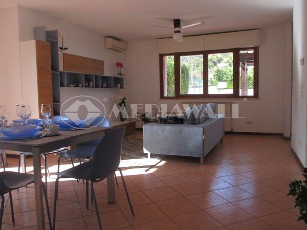 casa indipendente in vendita a Maniago