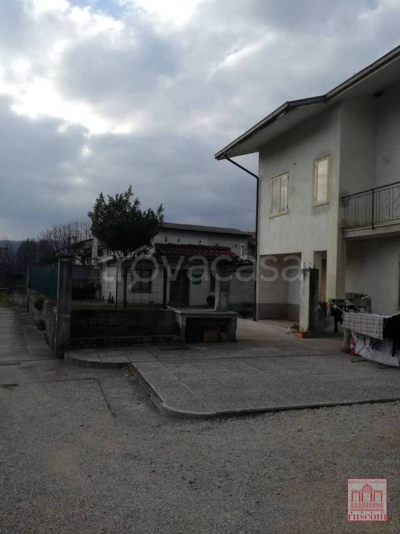 casa indipendente in vendita a Meduno