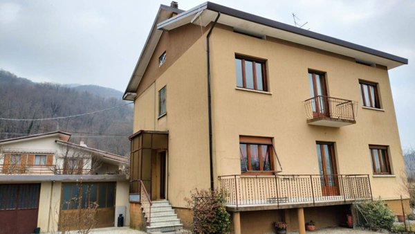 casa indipendente in vendita a Meduno