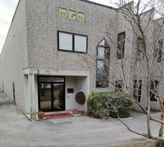 capannone in vendita a Meduno