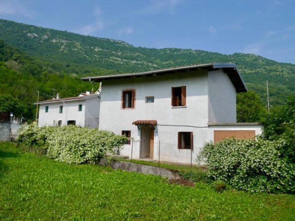 casa indipendente in vendita a Meduno
