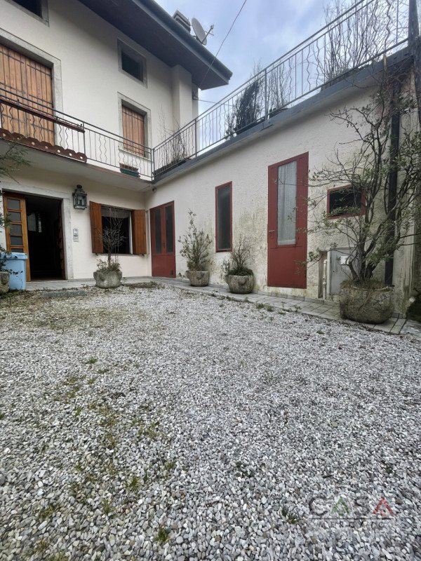 casa indipendente in vendita a Meduno