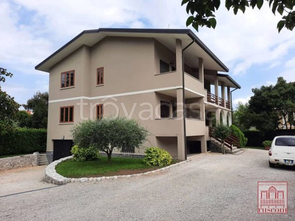 casa indipendente in vendita a Montereale Valcellina in zona Grizzo