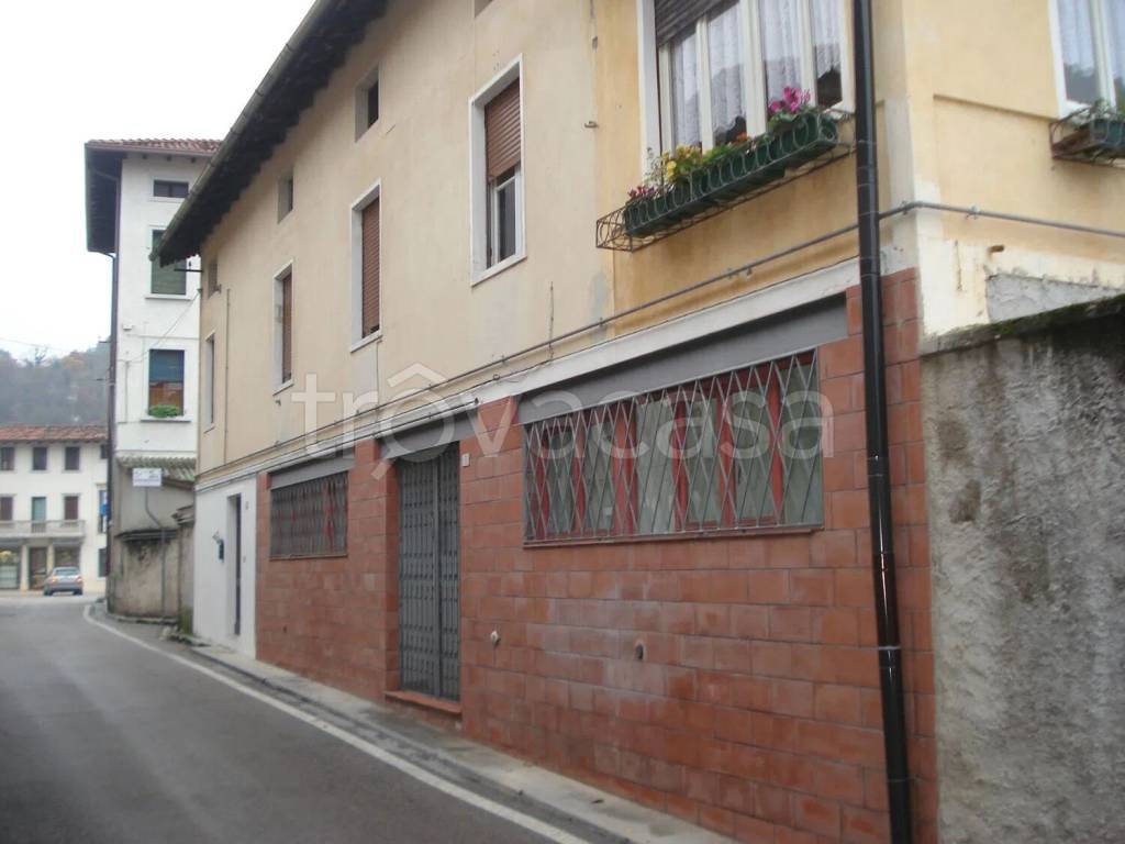 ufficio in vendita a Montereale Valcellina