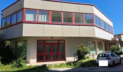 ufficio in vendita a Montereale Valcellina