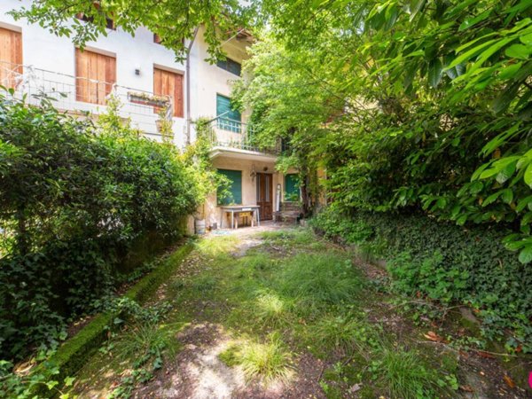 casa indipendente in vendita a Montereale Valcellina