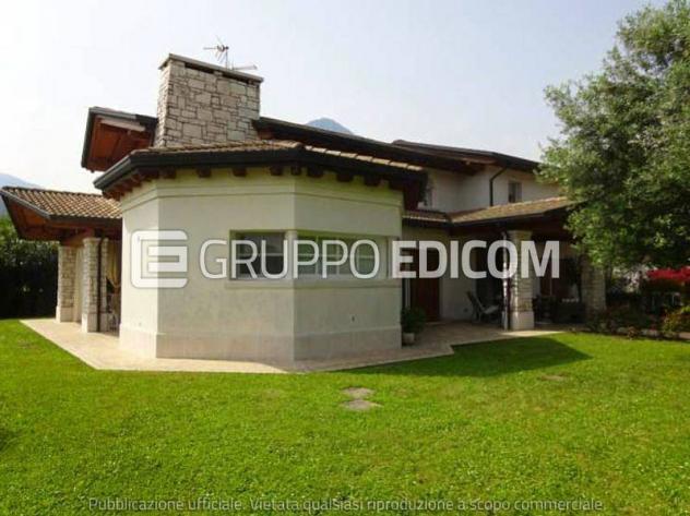 casa indipendente in vendita a Montereale Valcellina