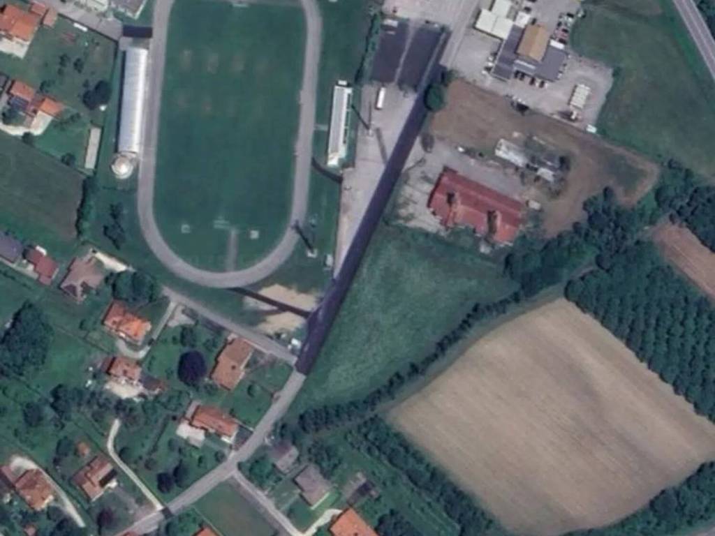 terreno agricolo in vendita a Montereale Valcellina