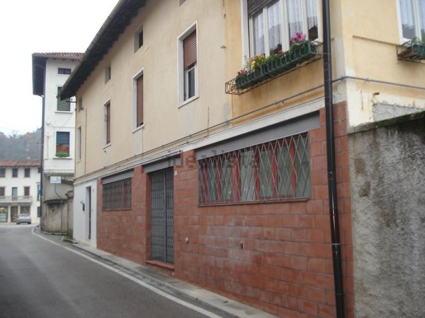 ufficio in vendita a Montereale Valcellina