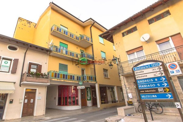 negozio in vendita a Montereale Valcellina