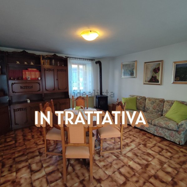 casa indipendente in vendita a Montereale Valcellina in zona Malnisio