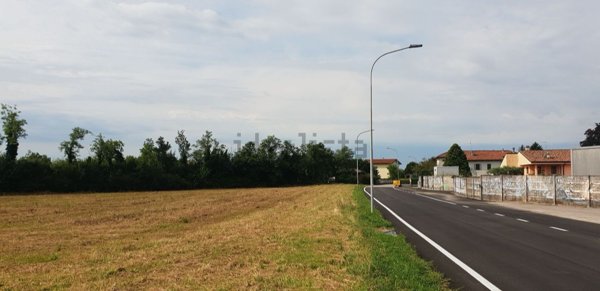 casa indipendente in vendita a Montereale Valcellina