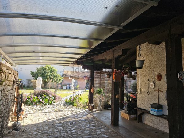 casa indipendente in vendita a Montereale Valcellina