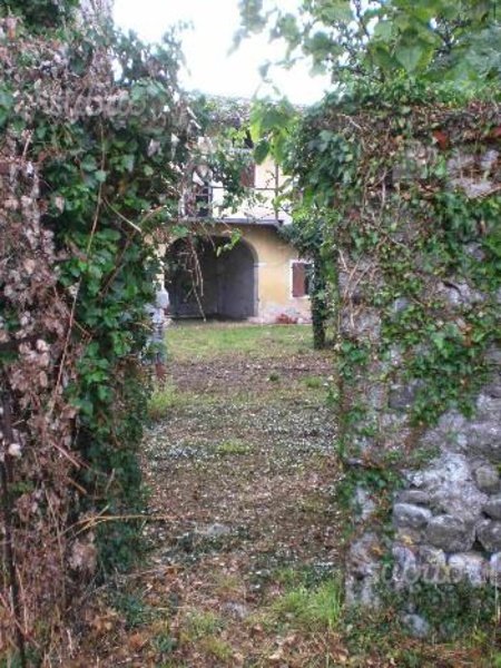 casale in vendita a Montereale Valcellina in zona Grizzo