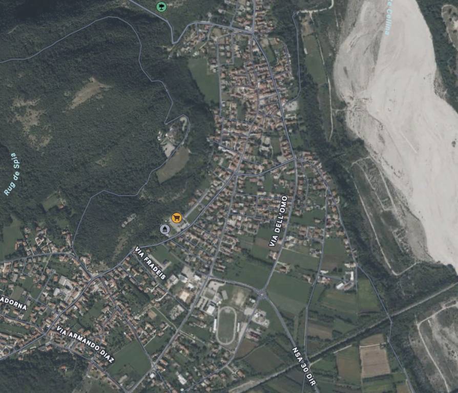 negozio in vendita a Montereale Valcellina