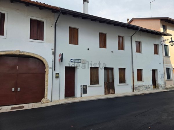 casa indipendente in vendita a Montereale Valcellina