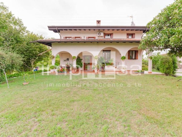 casa indipendente in vendita a Montereale Valcellina in zona San Rocco
