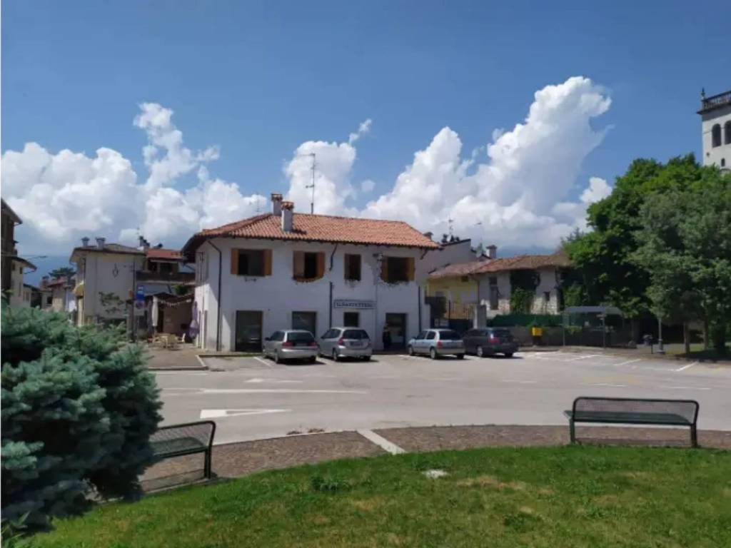 appartamento in vendita a Montereale Valcellina in zona San Rocco
