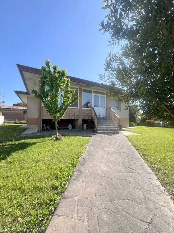 casa indipendente in vendita a Morsano al Tagliamento