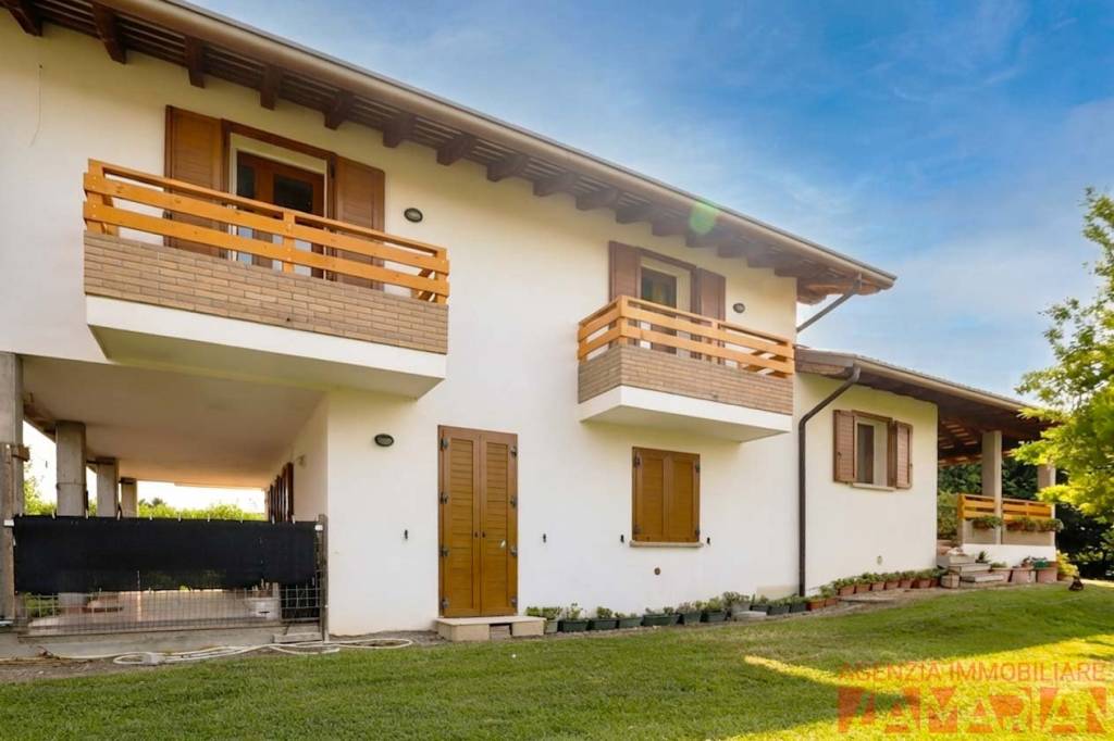 casa indipendente in vendita a Morsano al Tagliamento in zona Mussons