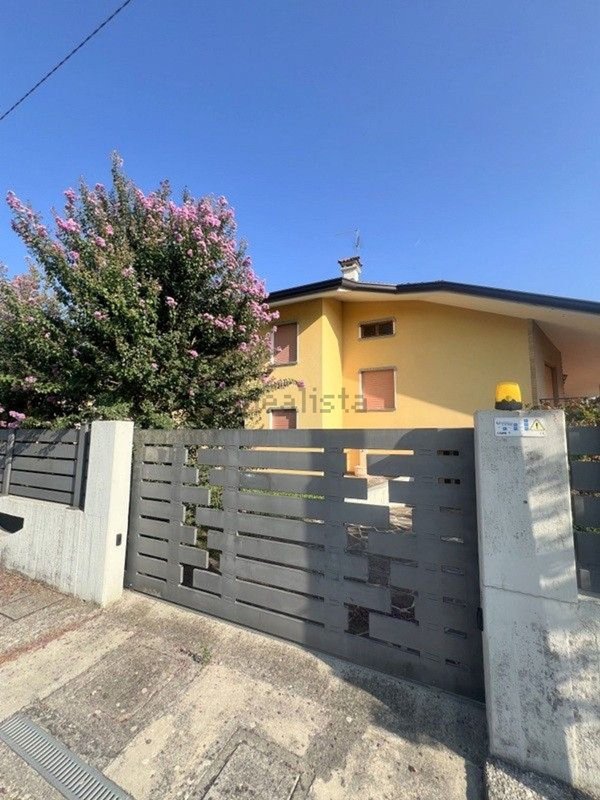 casa indipendente in vendita a Morsano al Tagliamento