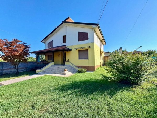 casa indipendente in vendita a Morsano al Tagliamento