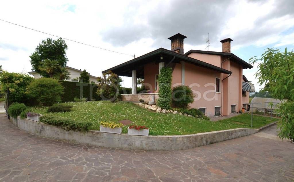 casa indipendente in vendita a Pasiano di Pordenone