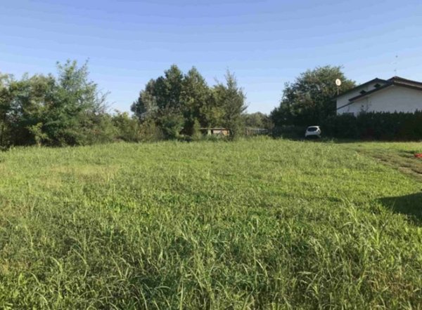 terreno edificabile in vendita a Pasiano di Pordenone