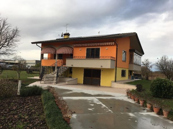 terreno edificabile in vendita a Pasiano di Pordenone in zona Cecchini