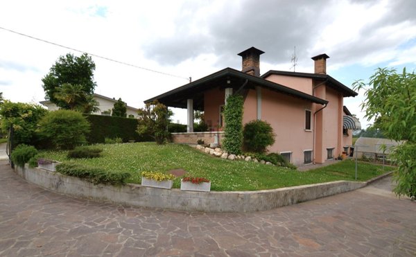 casa indipendente in vendita a Pasiano di Pordenone