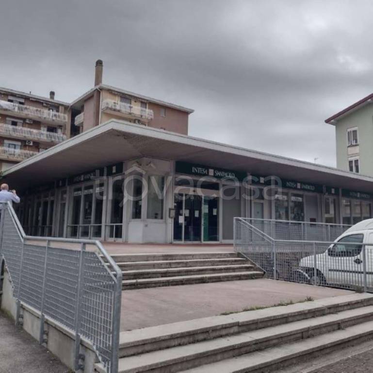 negozio in vendita a Pasiano di Pordenone