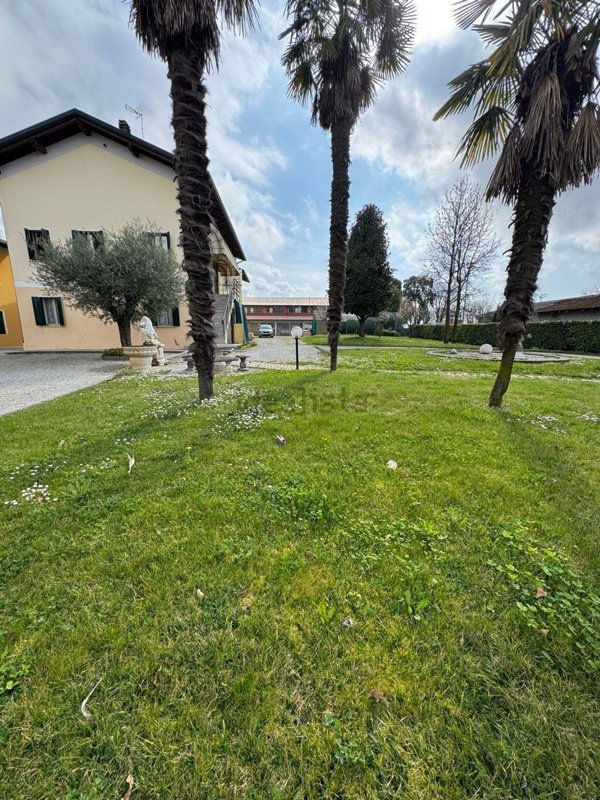 casa indipendente in vendita a Pasiano di Pordenone