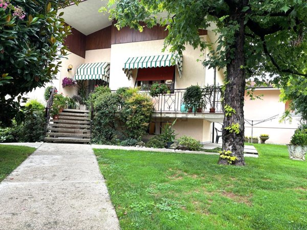 casa indipendente in vendita a Pasiano di Pordenone in zona Rivarotta