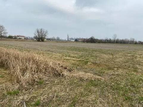 terreno edificabile in vendita a Pasiano di Pordenone in zona Visinale