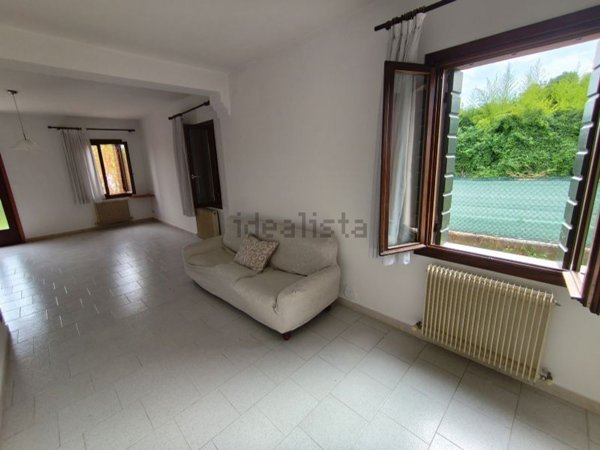 casa indipendente in vendita a Pasiano di Pordenone in zona Sant'Andrea