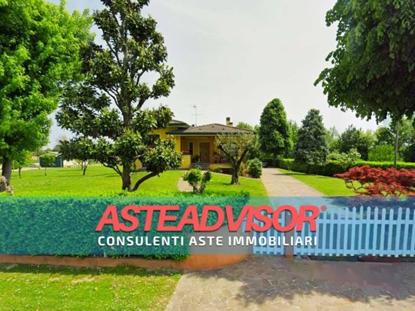 casa indipendente in vendita a Pasiano di Pordenone in zona Cecchini