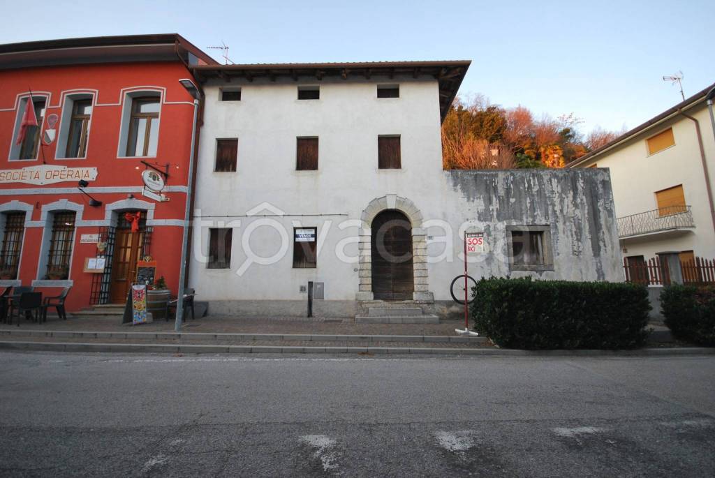 casa indipendente in vendita a Pinzano al Tagliamento