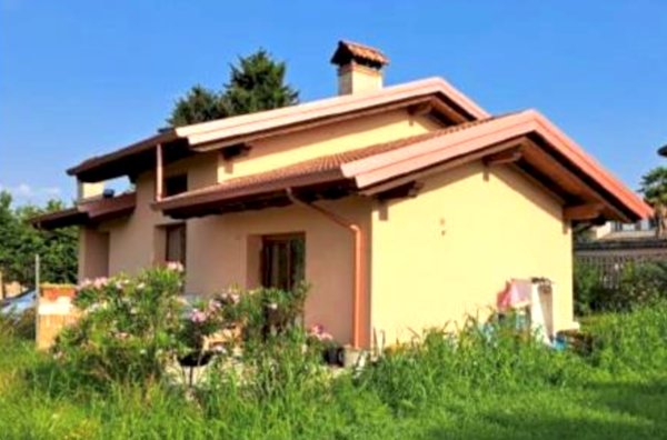 casa indipendente in vendita a Pinzano al Tagliamento