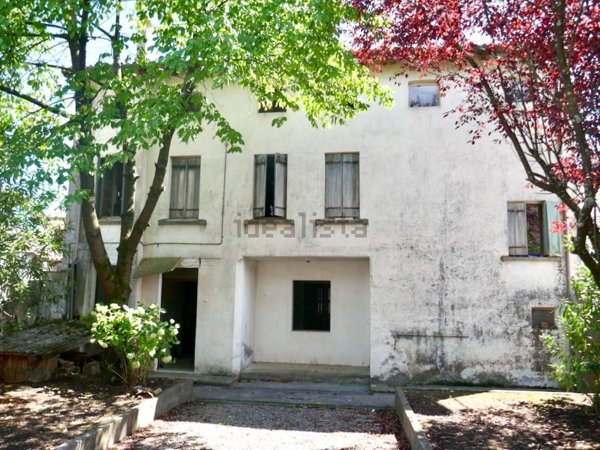 casa indipendente in vendita a Pinzano al Tagliamento