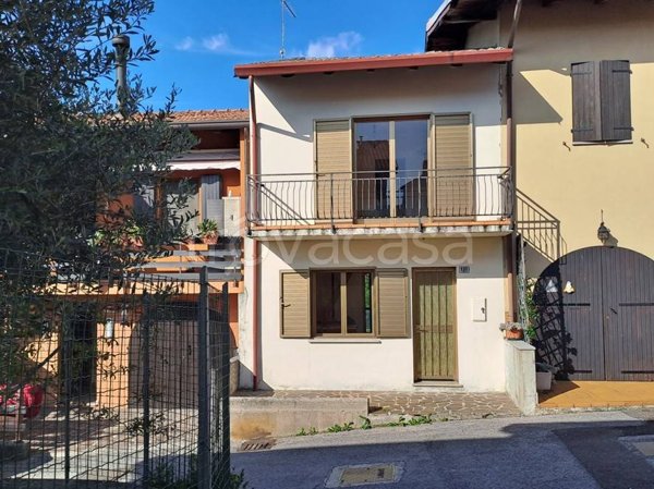 casa indipendente in vendita a Pinzano al Tagliamento