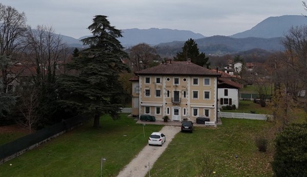 casa indipendente in vendita a Pinzano al Tagliamento