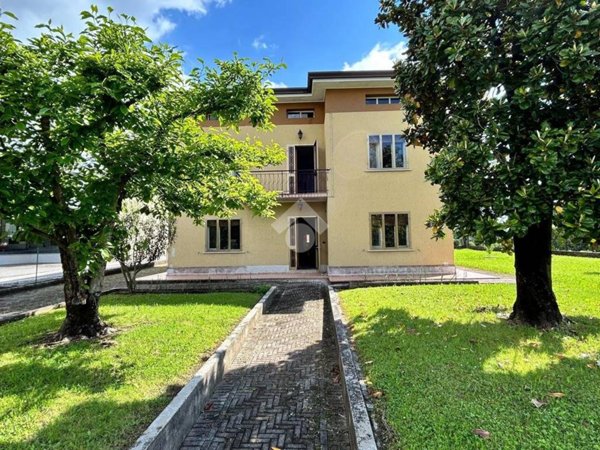 casa indipendente in vendita a Polcenigo in zona San Giovanni
