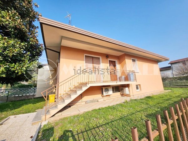 casa indipendente in vendita a Polcenigo