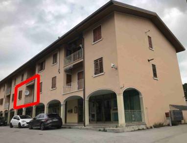 appartamento in vendita a Polcenigo in zona San Giovanni